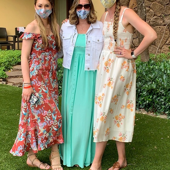 Red two piece set - Picture 3 of 5